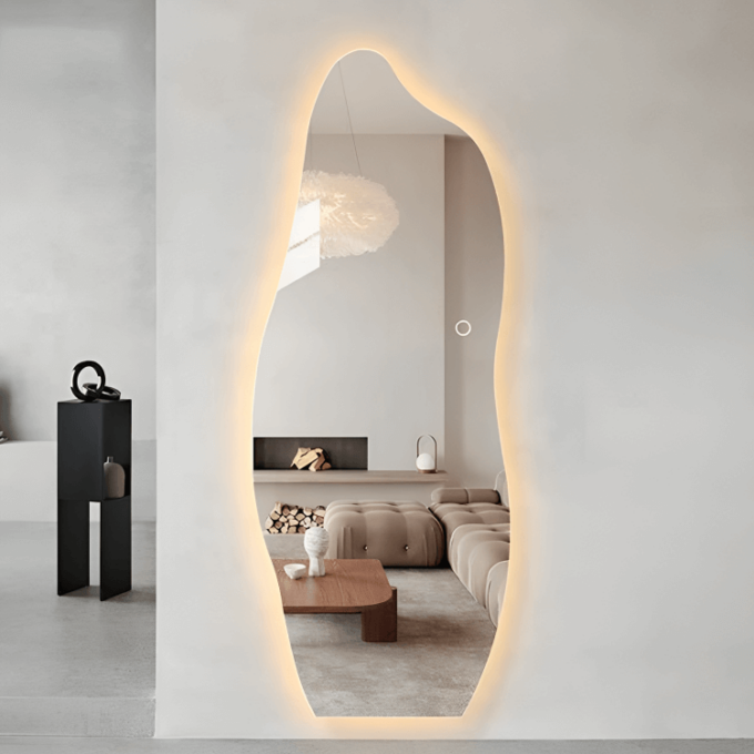 Elegant fyrkantig spegel med lampor