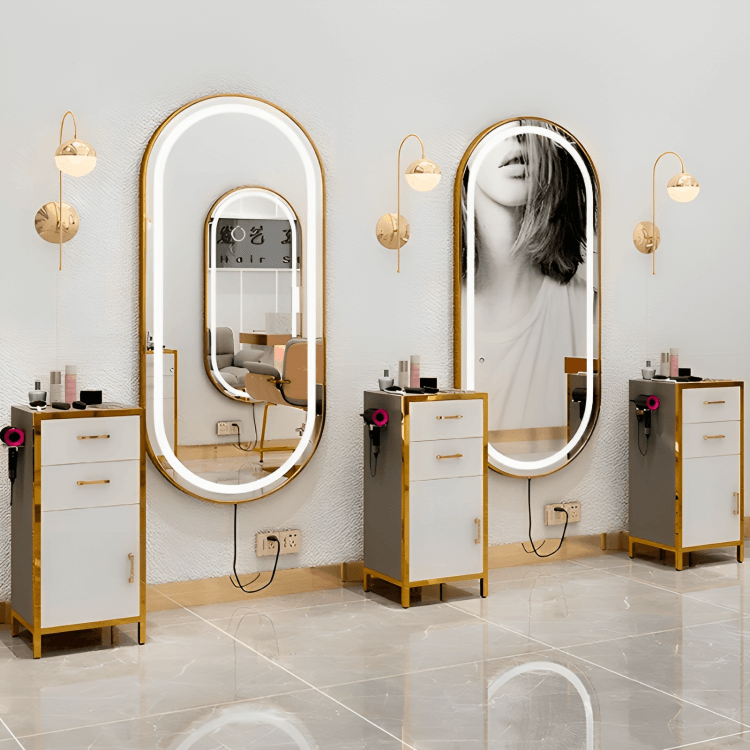 Oval spegel med bländfri belysning för bättre komfort